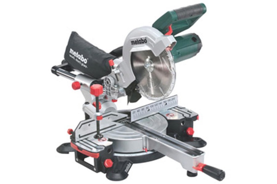 METABO KGSV 216 M Lasercut kapovací pila